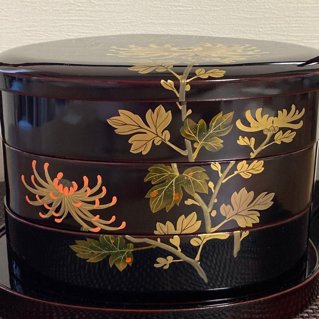 最終お値下げ❗️漆器　はまぐり型三段重　弁当箱　手提げ　菊金蒔絵　少し訳あり