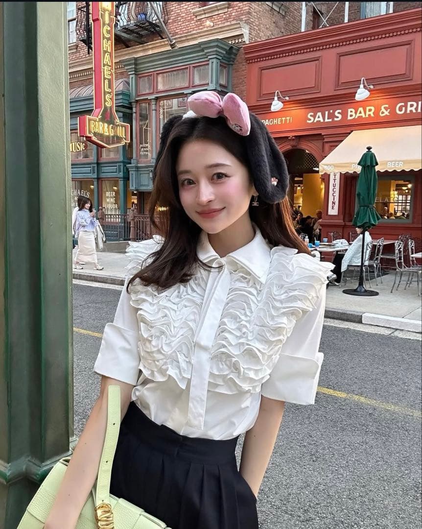 トップス bibiy. ARIEL FRILL BLOUSE