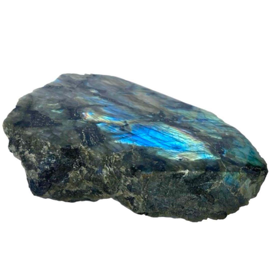 ラブラドライトハーフカット　原石