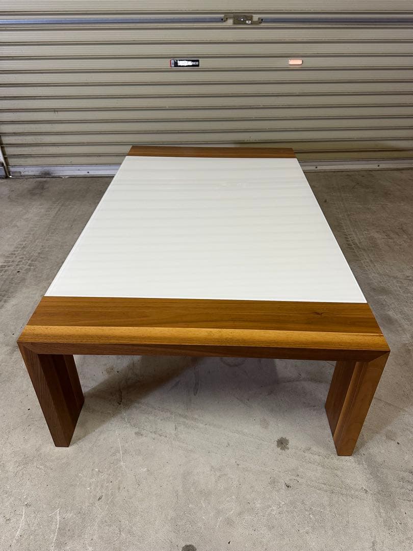 hulsta now!7 ヒュルスタガラスローテーブル