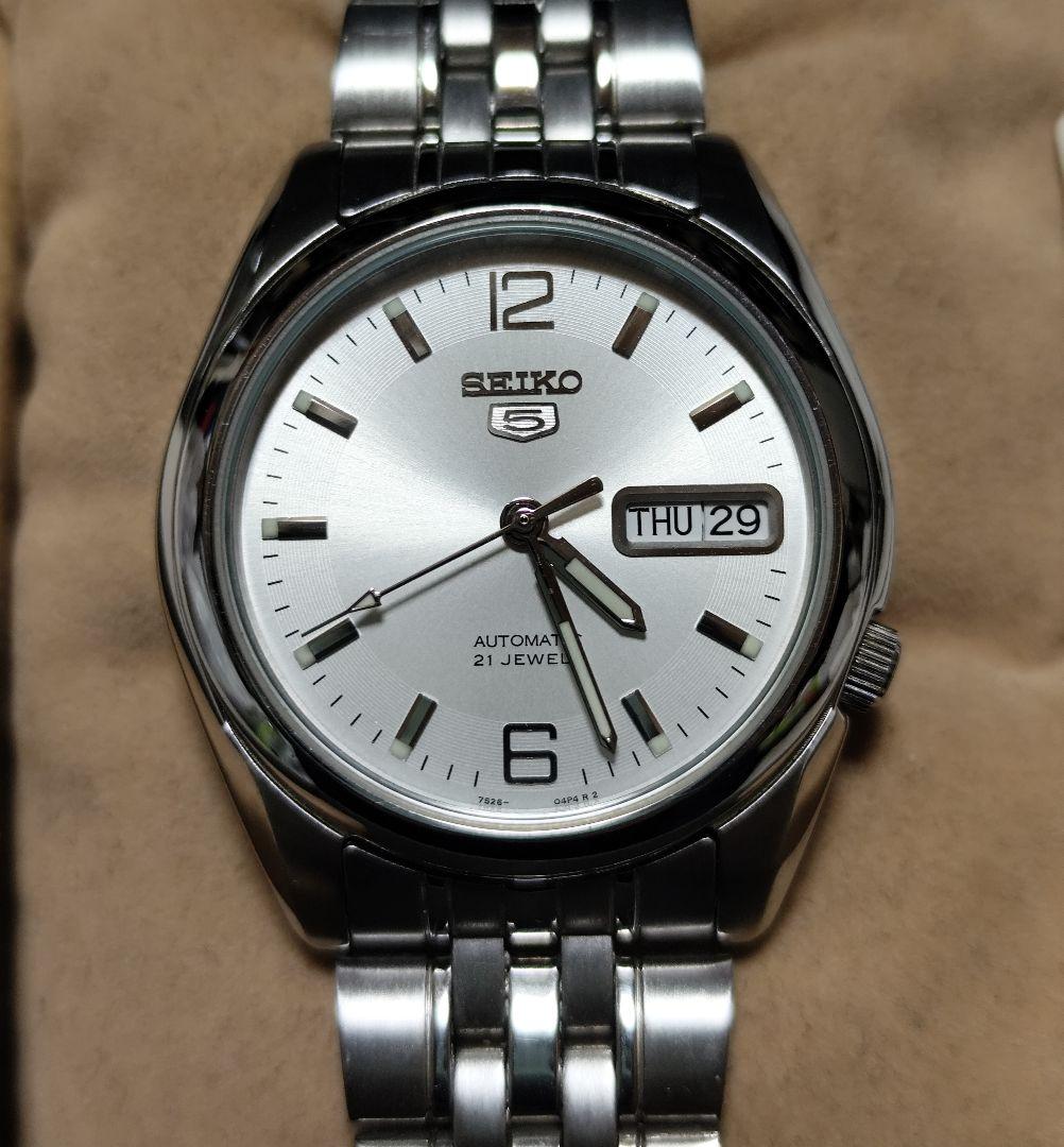 SEIKO 5 自動巻き時計 シルバー
