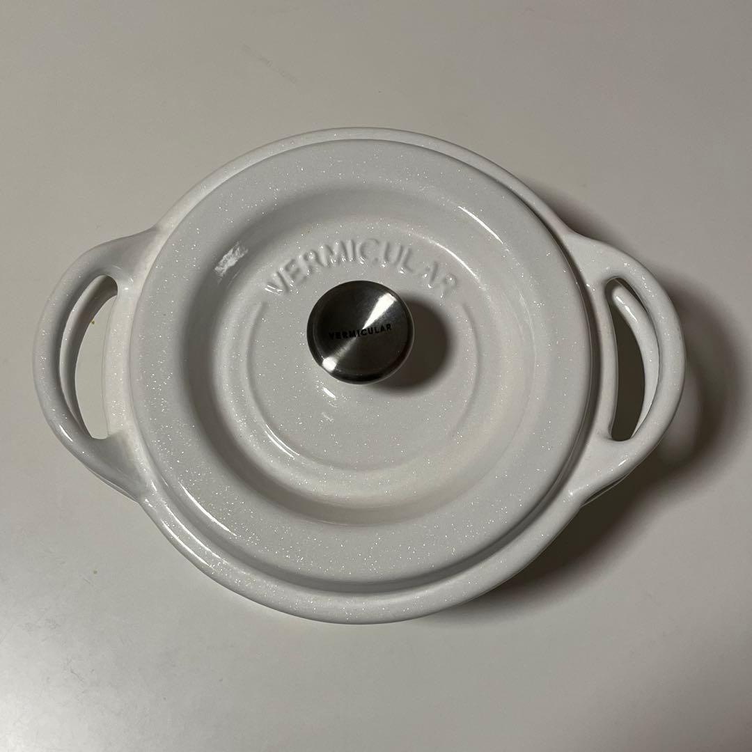 VERMICULAR バーミキュラ オーブンポットラウンド 14cm