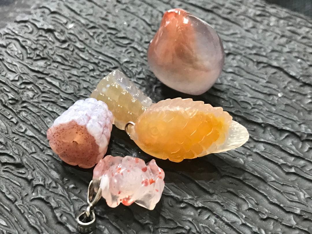 ゴビ石−1242 ゴビ瑪瑙　彫刻物セット　ハンドメイドパーツ