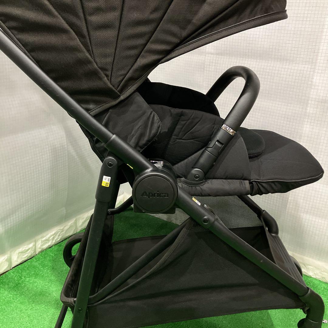 美品 LUCE ルーチェ プレミアム ピンク 限定色 ベビーカー ブラック