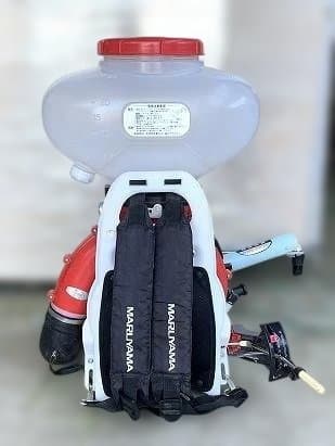 丸山 背負式動力散布機 GKD6001-26 背負式動力噴霧器 1キロ剤対応