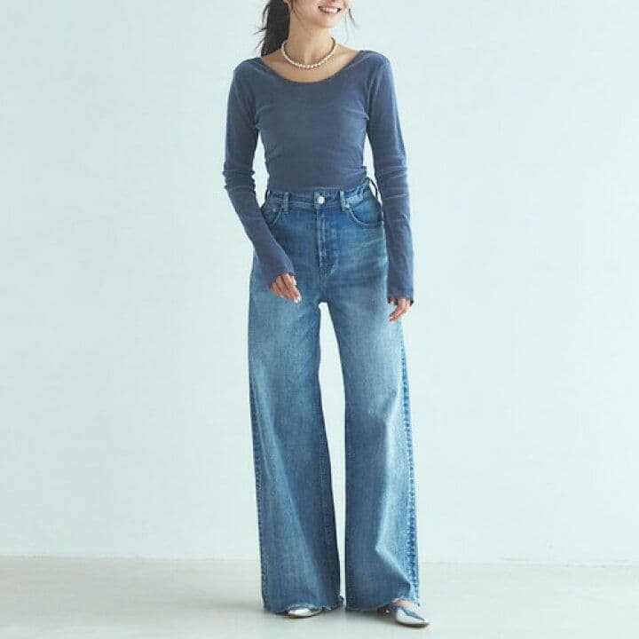 値下げ不可　新品タグ付き　ヤヌーク　yanuk ワイドフレア 23　CVL