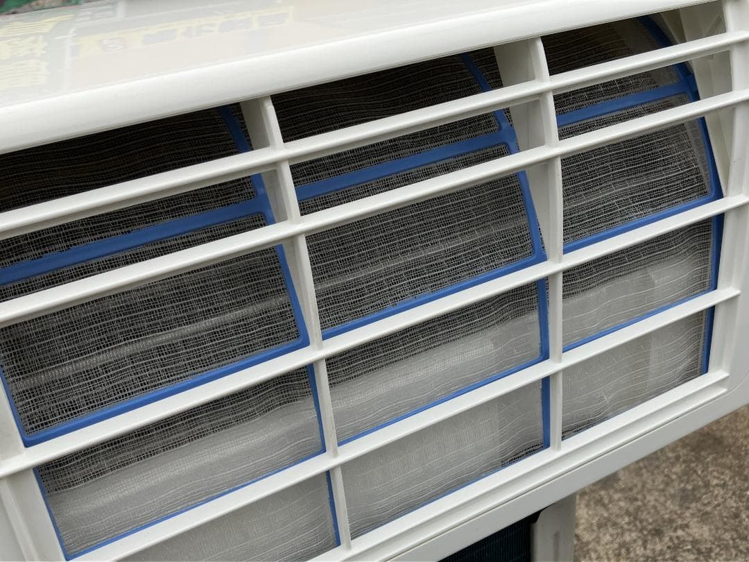 愛知岐阜/送料込★美品★三菱 2.2ｋWエアコン MSZ-E224-W　14年