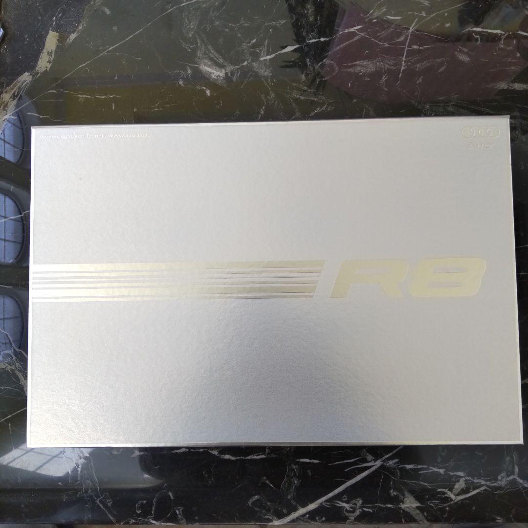 美品2007年4月、Audi R8 カタログ71ページ+DVD