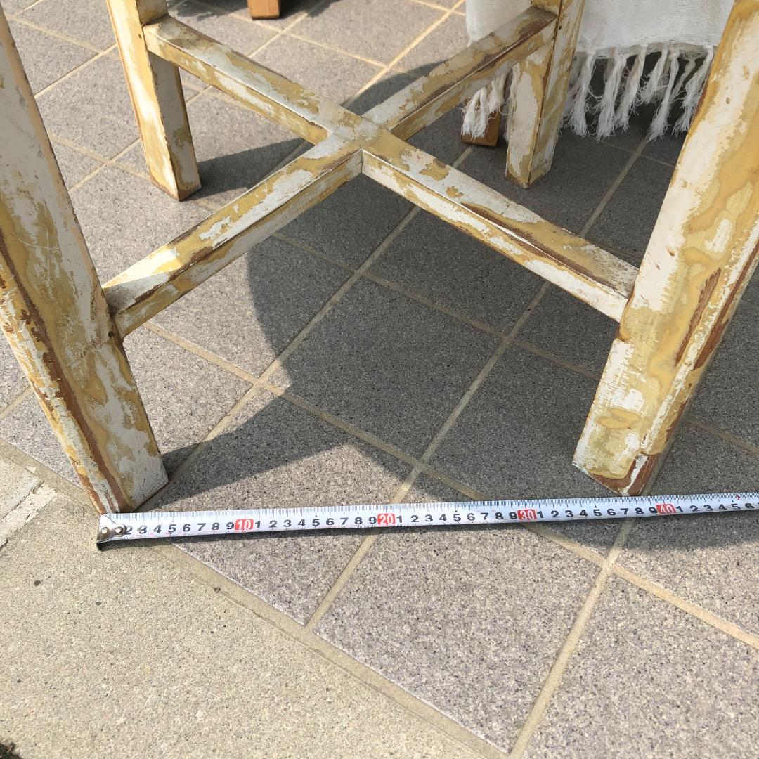 丸テーブル　アンティーク　サークルテーブル　木製テーブル　白　ウッドテーブル