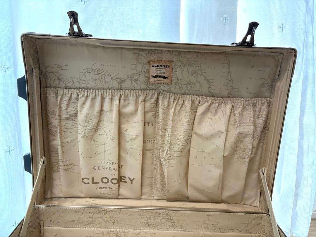 CLOONEY キャリーケース トランク型 レトロデザイン 世界地図柄 内装