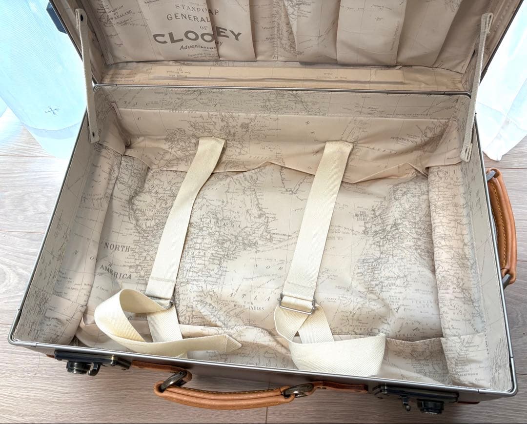 CLOONEY キャリーケース トランク型 レトロデザイン 世界地図柄 内装