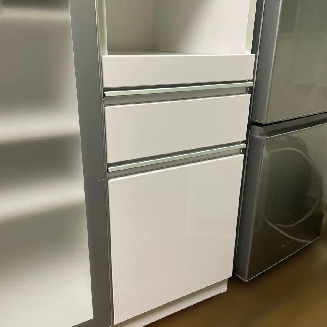 ニトリ　カップボード　美品