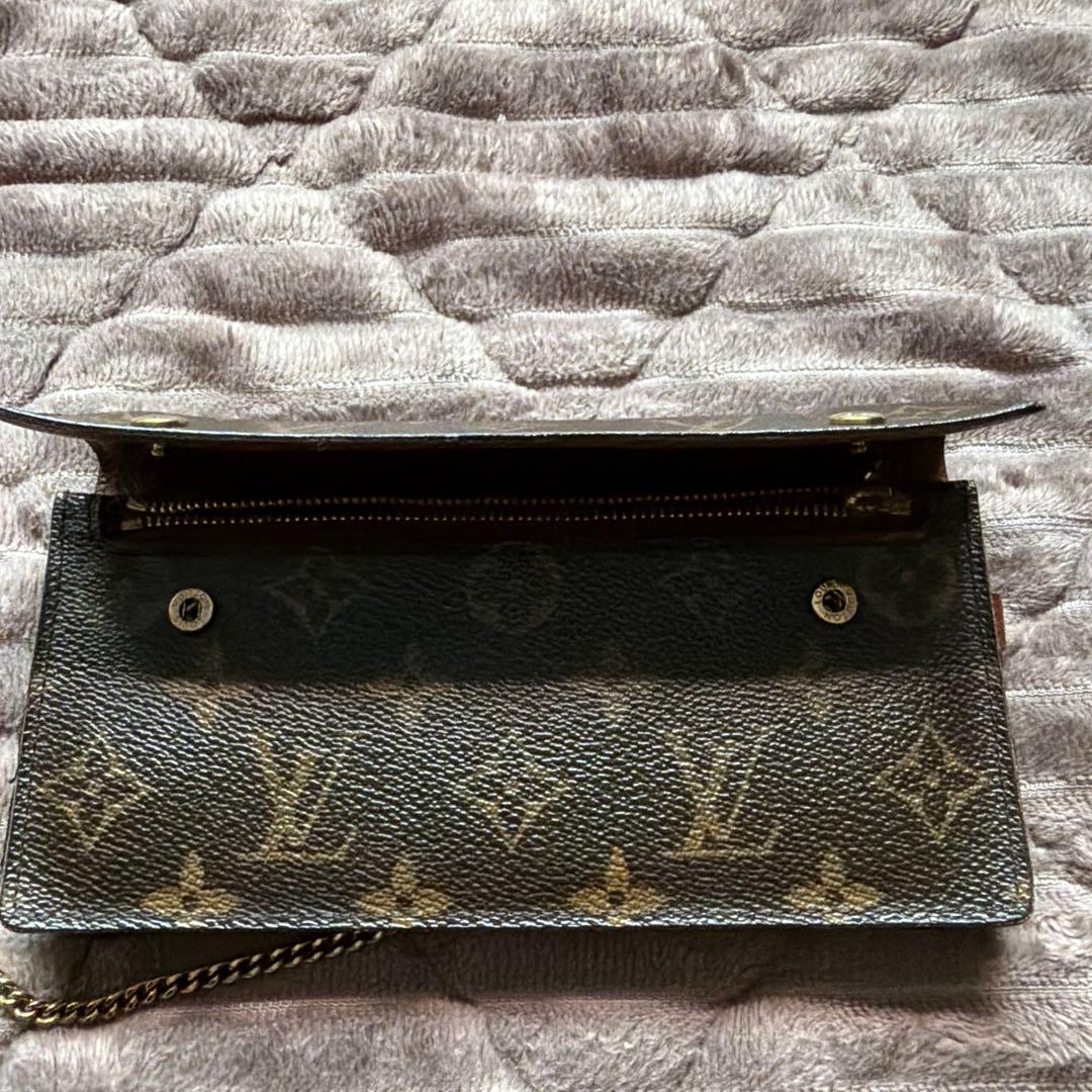 Louis Vuitton モノグラム 長財布 チェーン付き