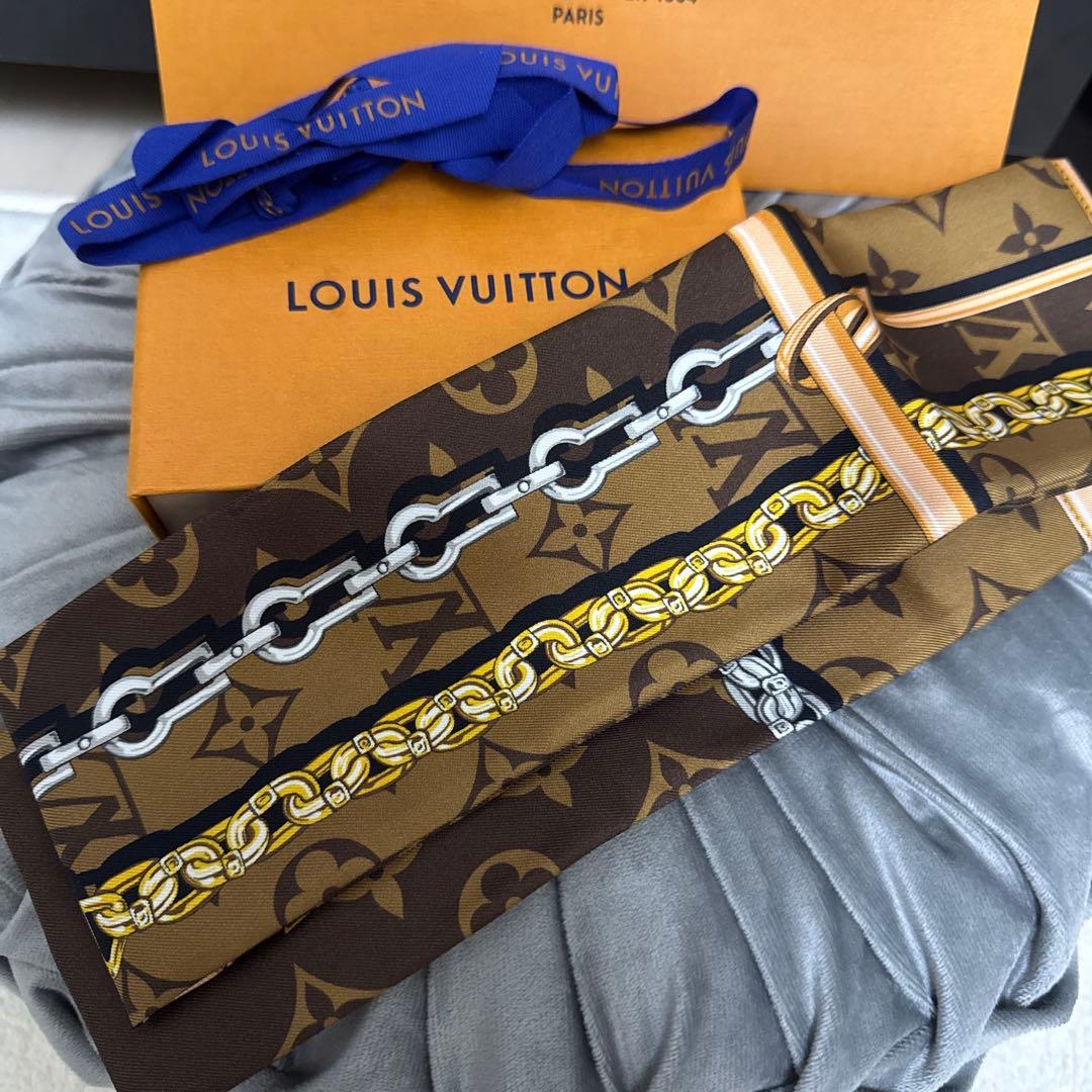 新品未使用✨️箱、袋付き✨️ルイヴィトン モノグラム バンドー✨️