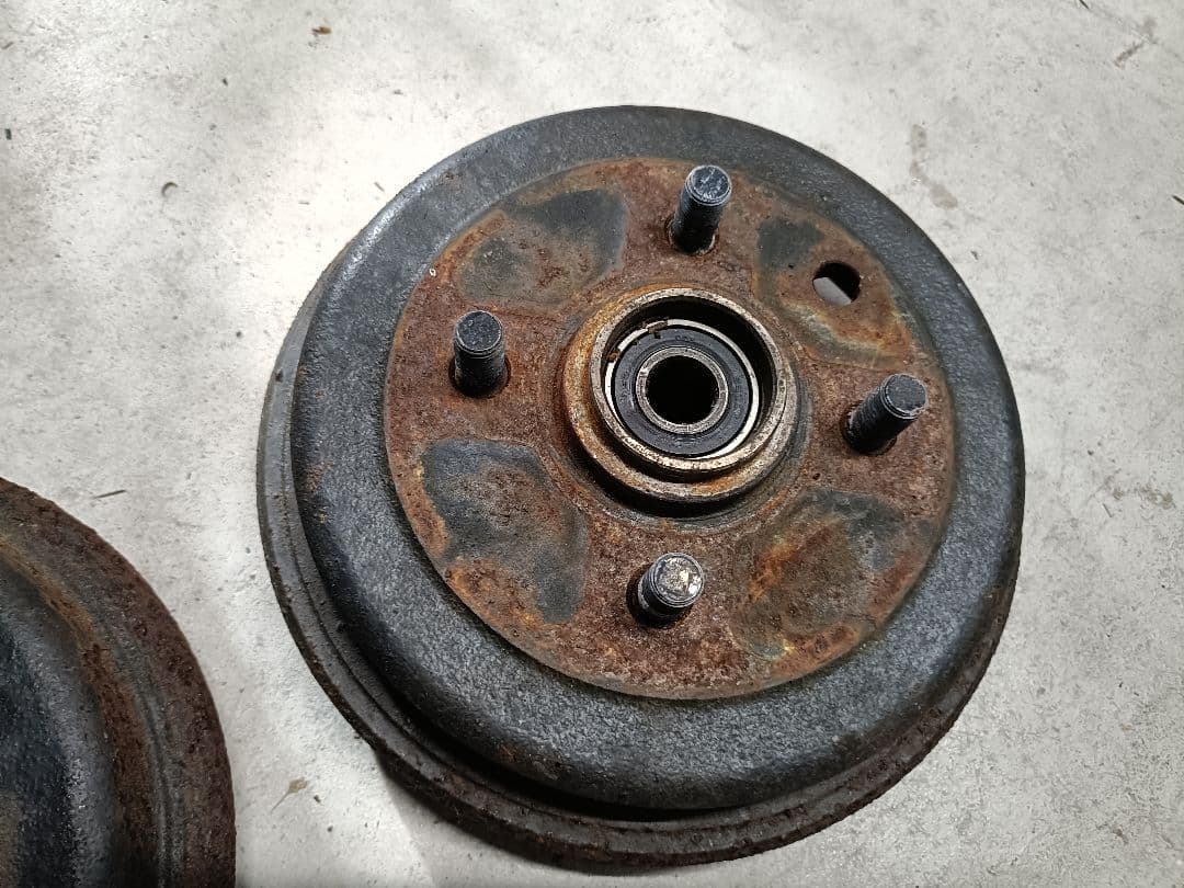 【スーパーあなう】スバル ヴィヴィオ RX-R KK3 リアブレーキドラム