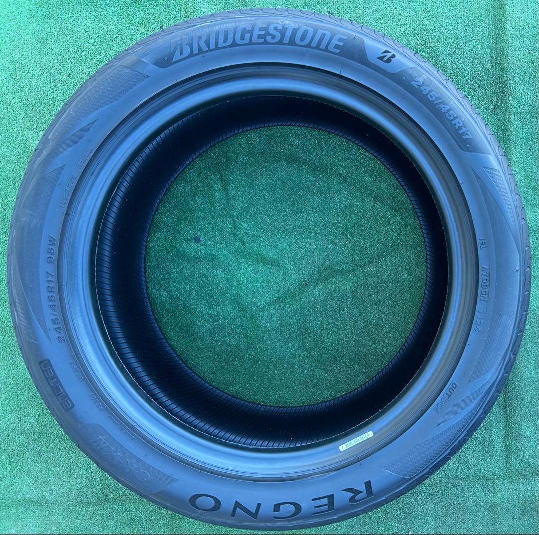 245/45 R17 BRIDGESTONE REGNO GR XIIIタイヤ