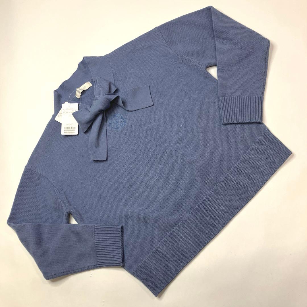 【新品未使用】インゲボルグ ブルー カメリア刺繍使い ニット/定価31,900-