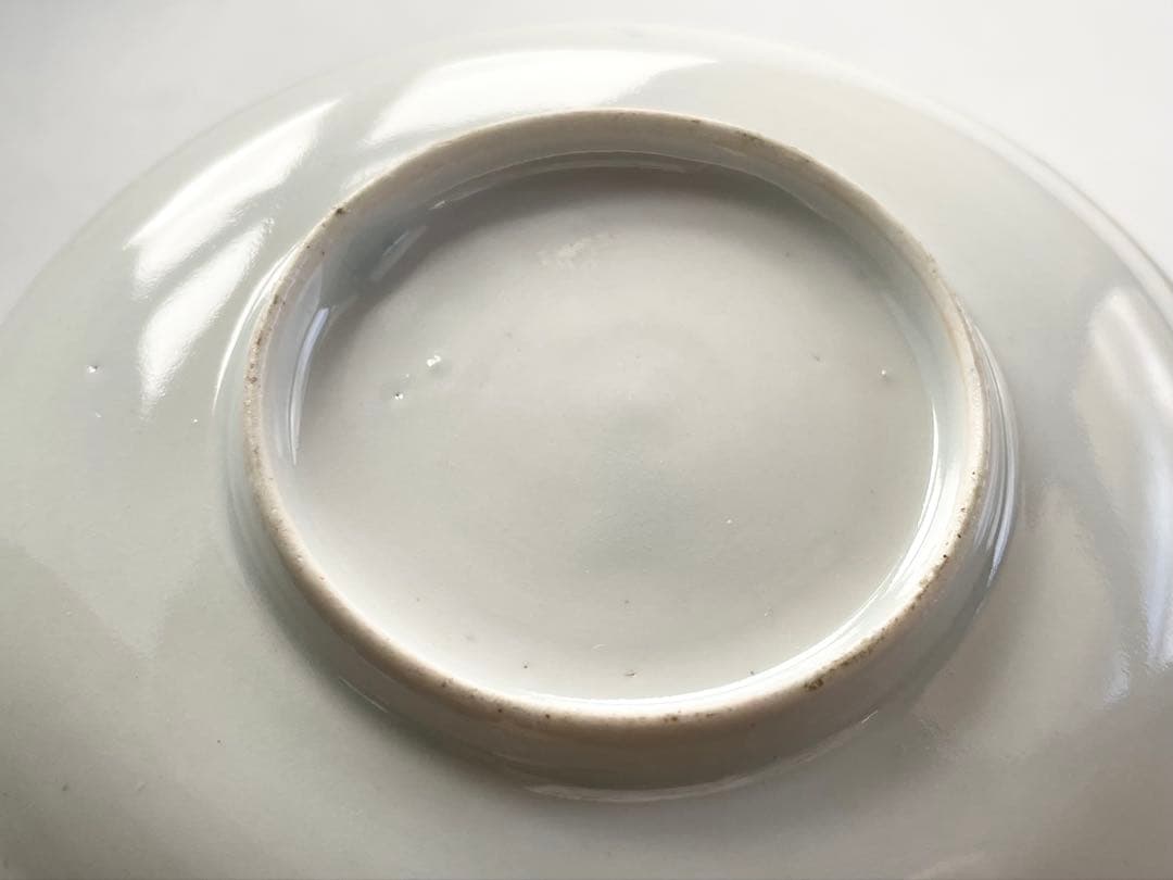 骨董　アンティーク　古伊万里　金襴手　色絵　金彩犬の散歩図　小皿　三寸皿　狗