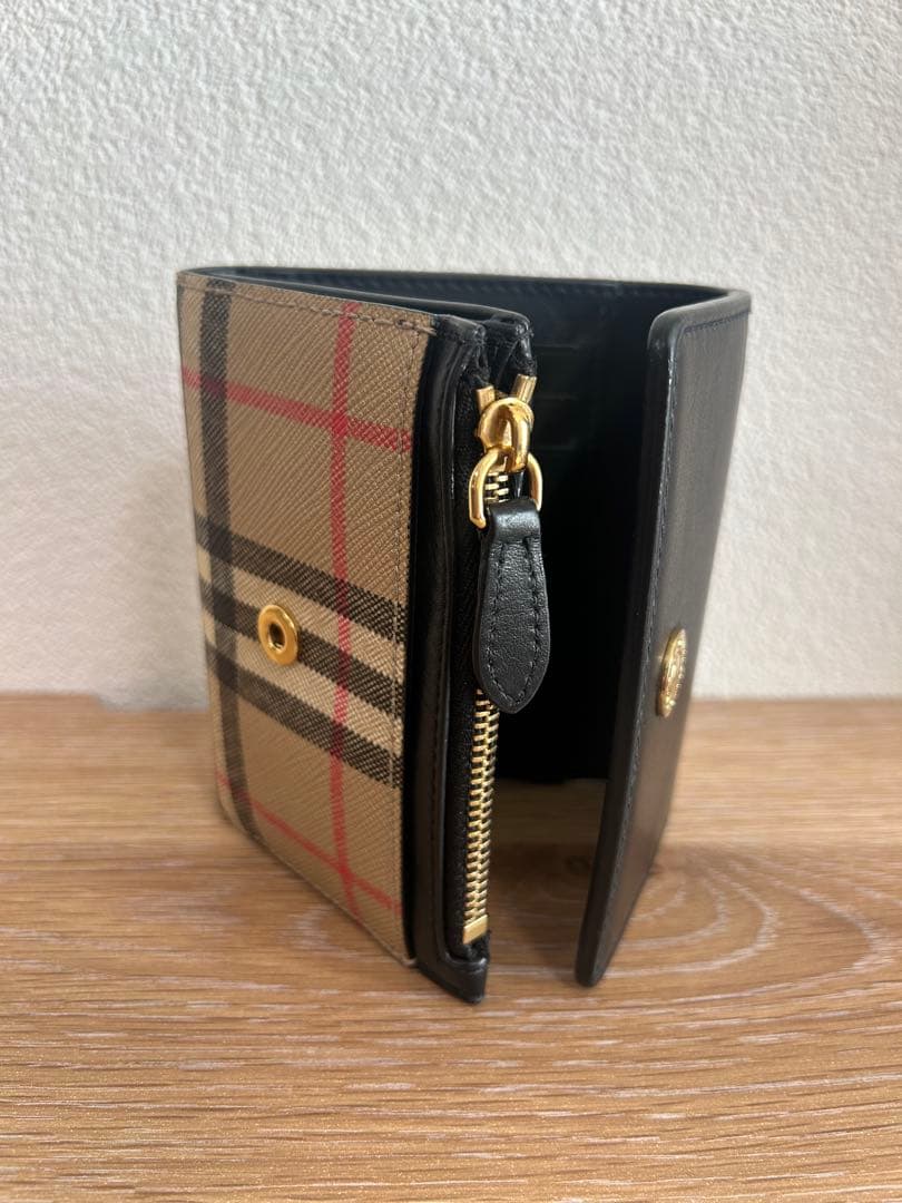 BURBERRY 三つ折り財布 黒/チェック