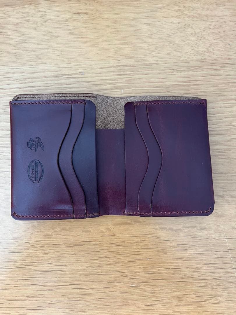 MR.OLIVE 二つ折り財布　ポケット付き