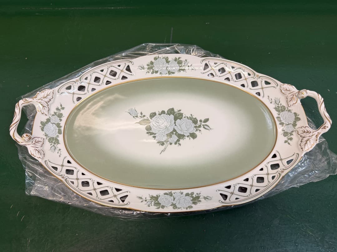 希少 未使用 NARUMI ナルミ 加藤登紀子 フレーバーティーセット 元箱有