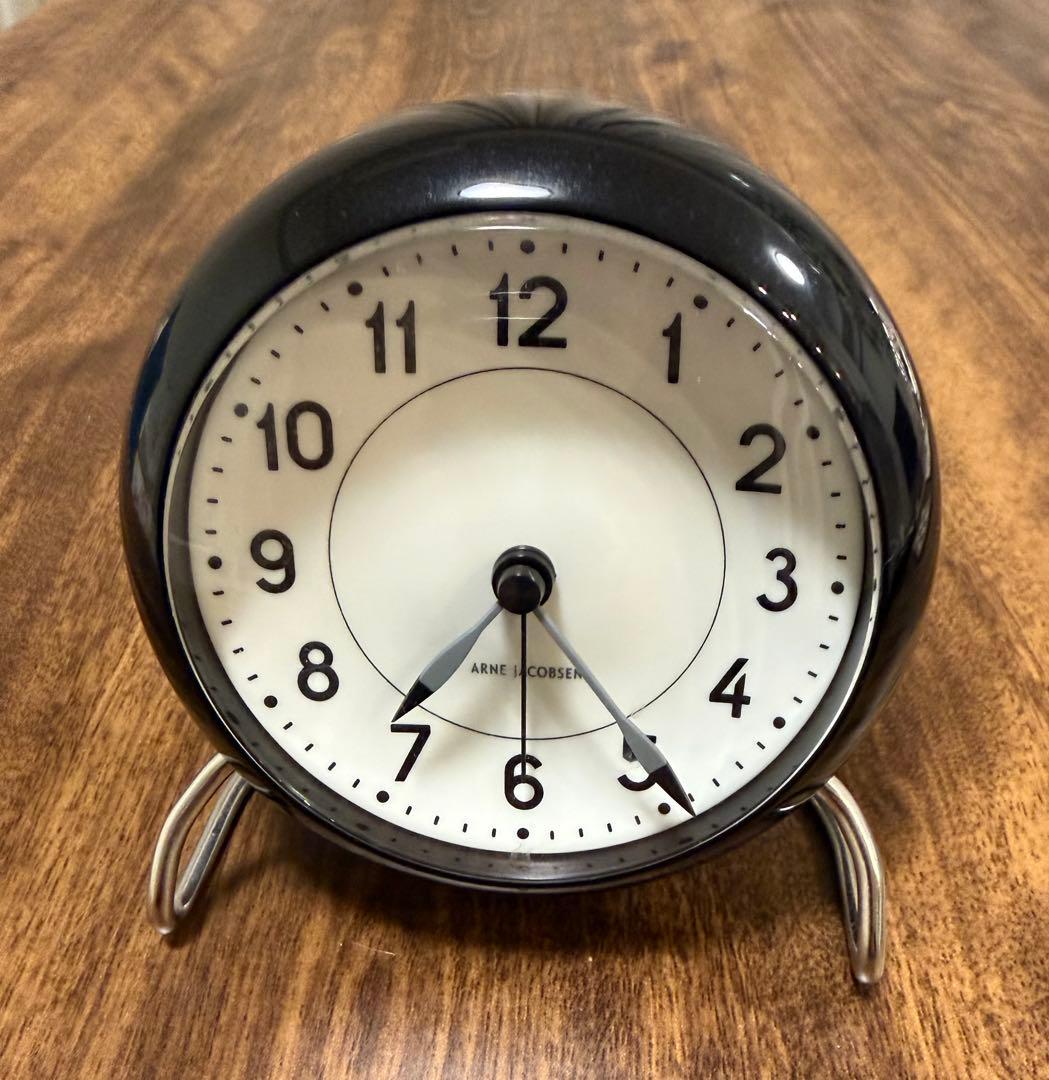 ARNE JACOBSEN 置き時計 STATION 43672 黒