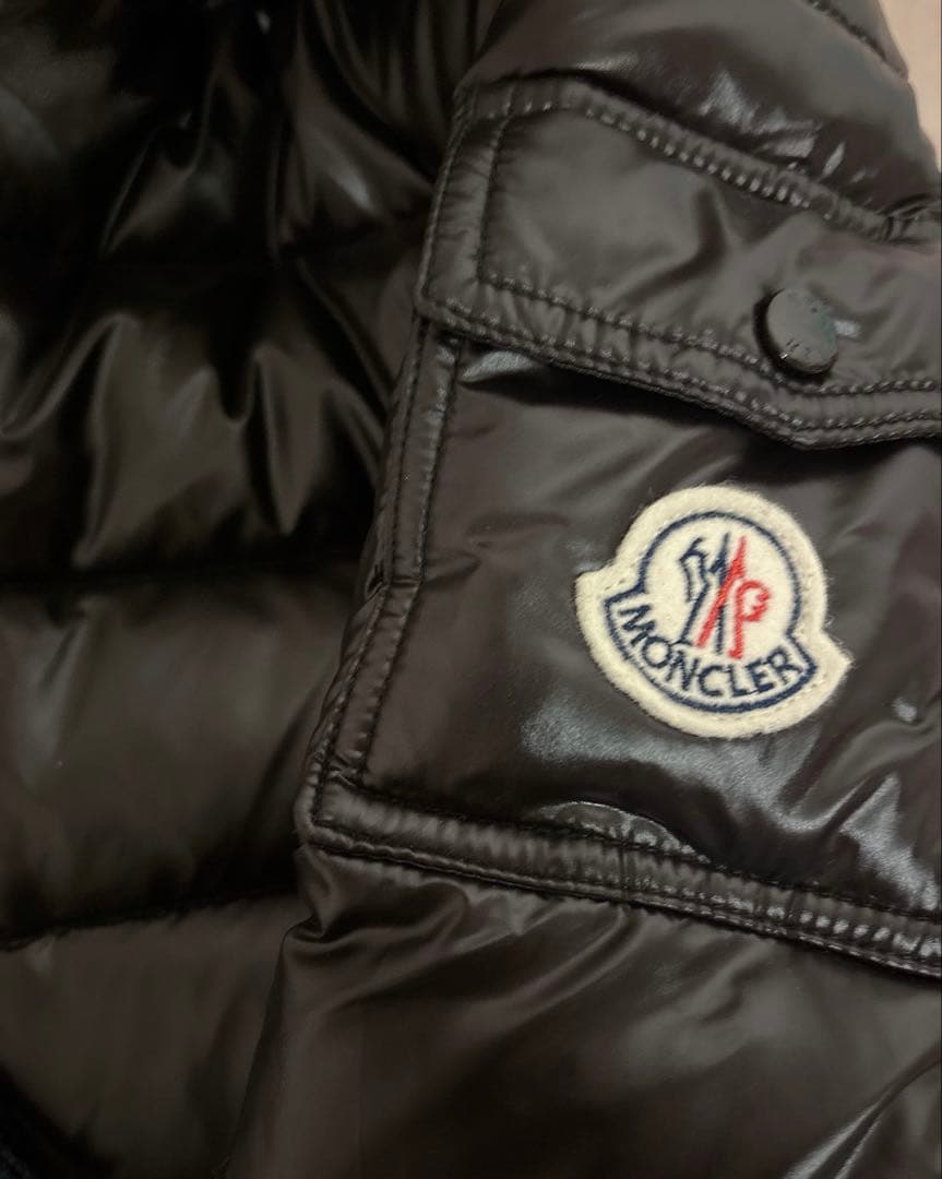 【新品未使用】　モンクレール　ダウンジャケット　ブラック　サイズ3