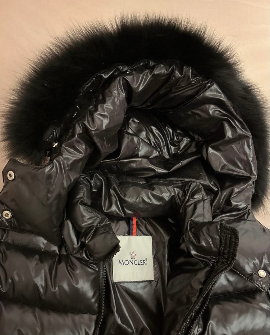 【新品未使用】　モンクレール　ダウンジャケット　ブラック　サイズ3
