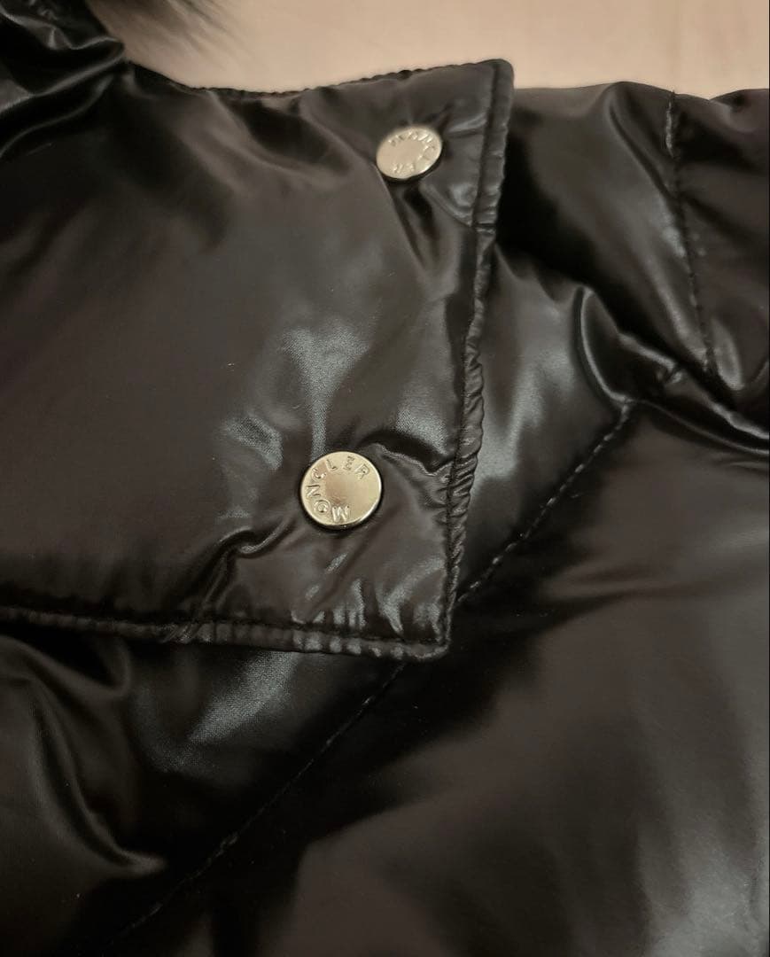【新品未使用】　モンクレール　ダウンジャケット　ブラック　サイズ3