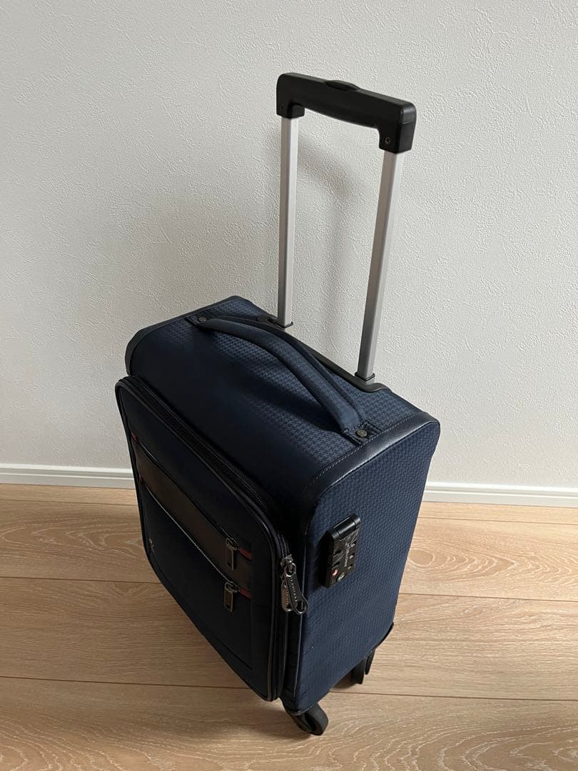 キャリーケース　機内持ち込み可　 PROTECA 　フィーナ