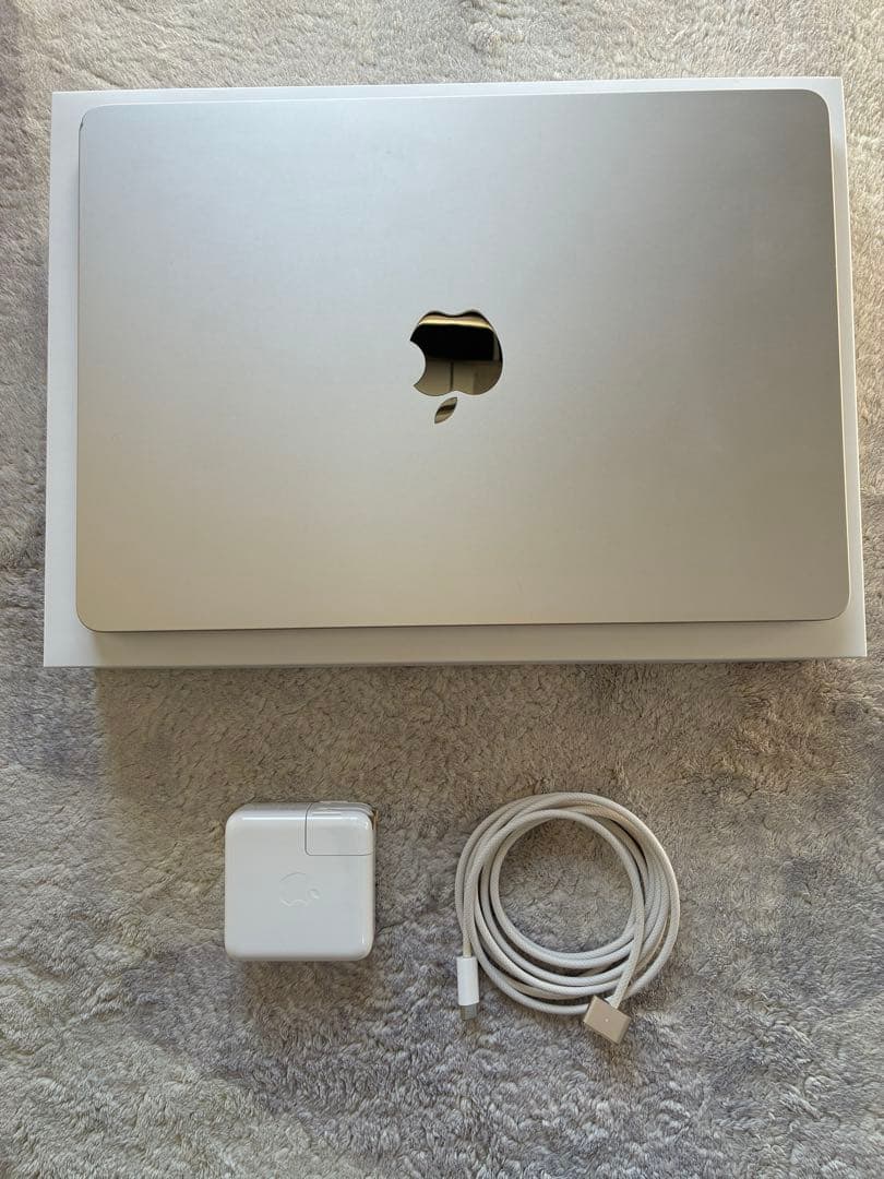 【US配列】MacBook Air M2 24GB 1TB シルバー 傷あり