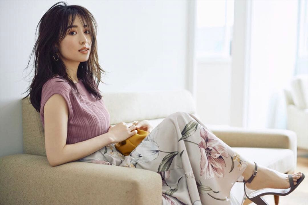 アプワイザーリッシェ　大人気　レア♡ 大花プリントフレアスカート