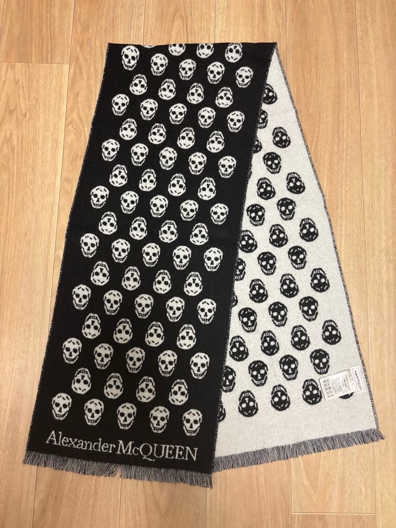 Alexander McQueen スカル　オーバーオール　マフラー・スカーフ