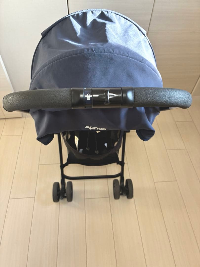 ⭐︎クリーニング済み⭐︎ApricaカルーンエアーメッシュAB 軽量.水玉、R5購入