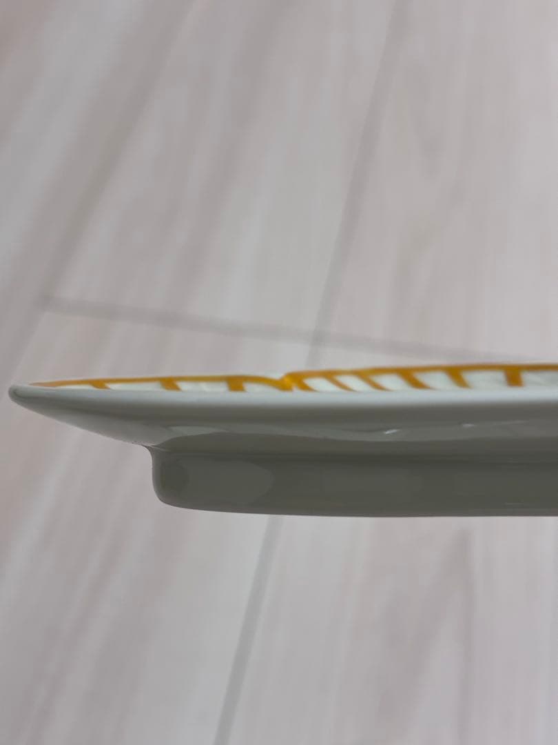 【新品】有田焼　幸楽窯　松葉形前菜皿　緑白6枚セット