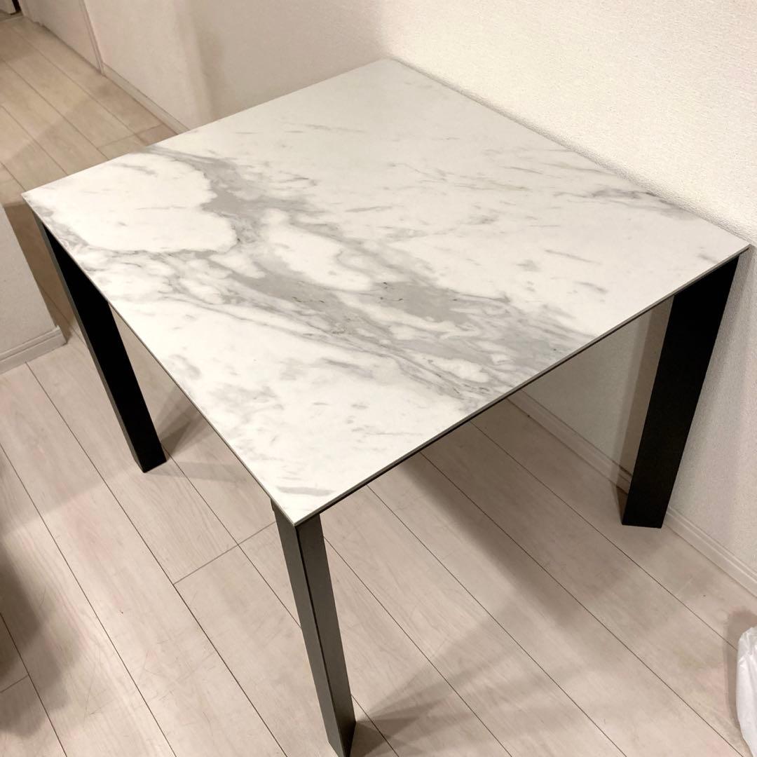 大理石調　セラミック　ダイニングテーブル コルドバ　グラナダ ホワイトクオーツ