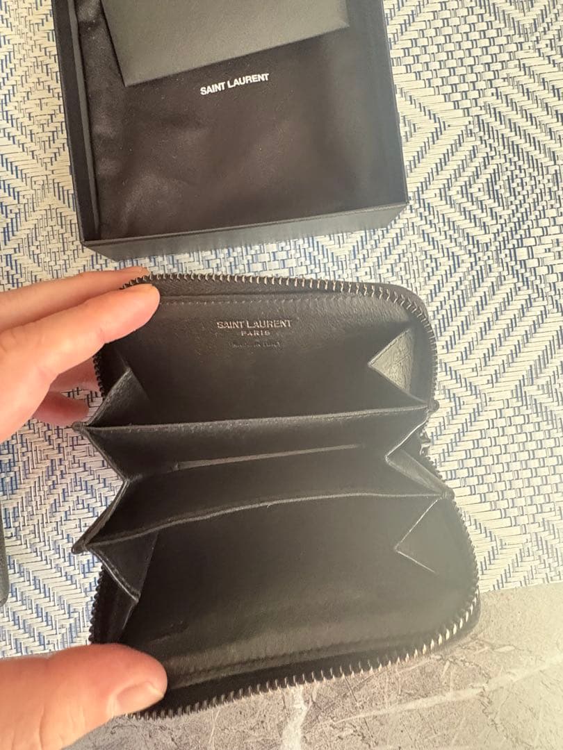 SAINT LAURENT ブラック二つ折り財布+ケース