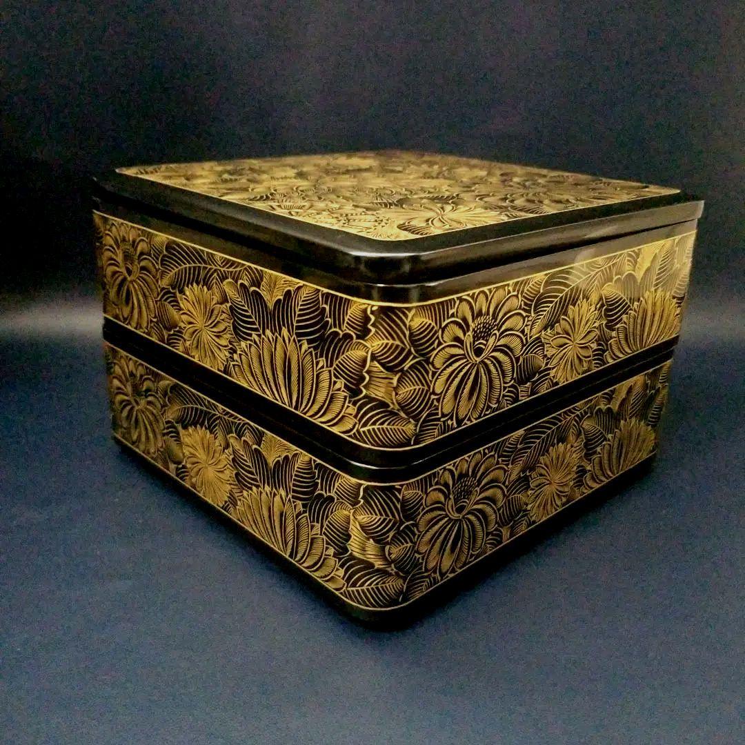 極美品 未使用 輪島塗 布着本堅地 二段重 黒漆 極上菊詰 沈金 蒔絵 重箱②