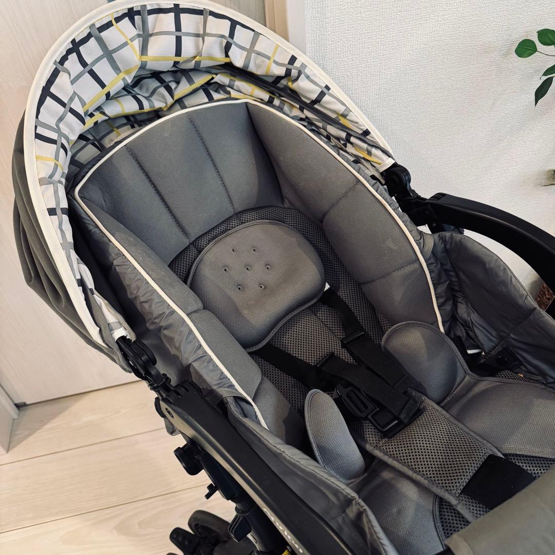 【美品】アップリカ　A型ベビーカー　ラクーナクッション