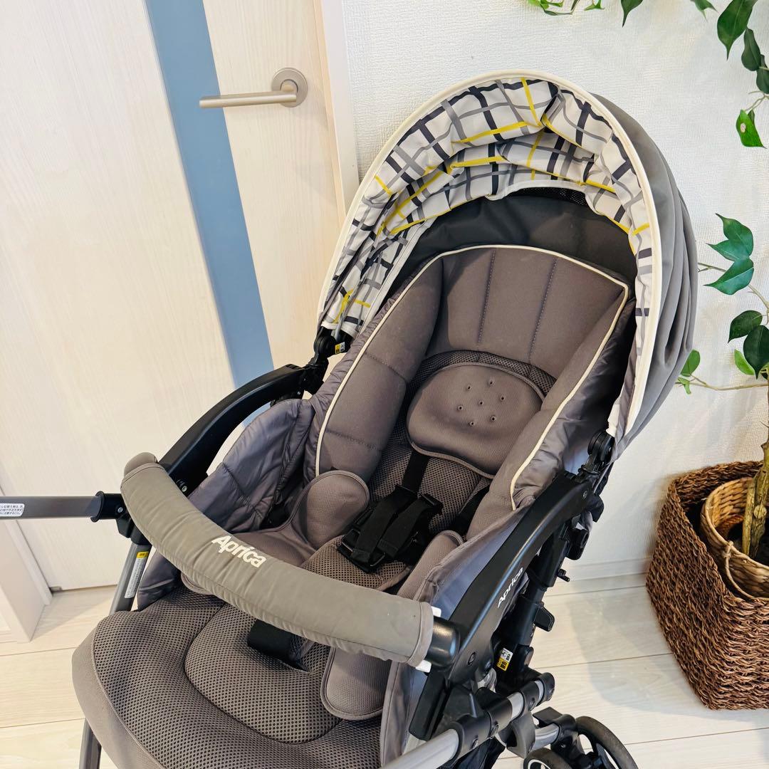 【美品】アップリカ　A型ベビーカー　ラクーナクッション