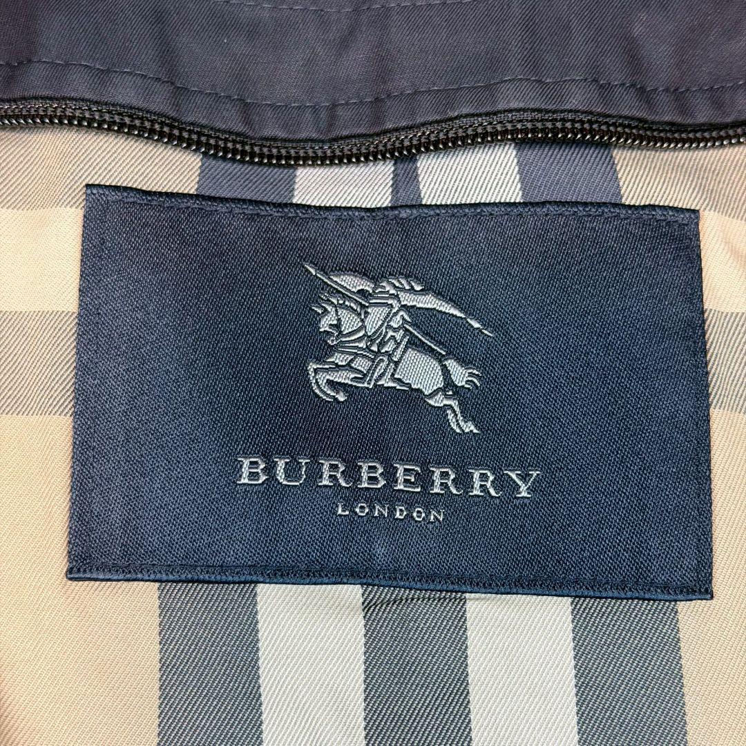 バーバリーロンドンライナー付きステンカラー ノバチェックネイビー　XL