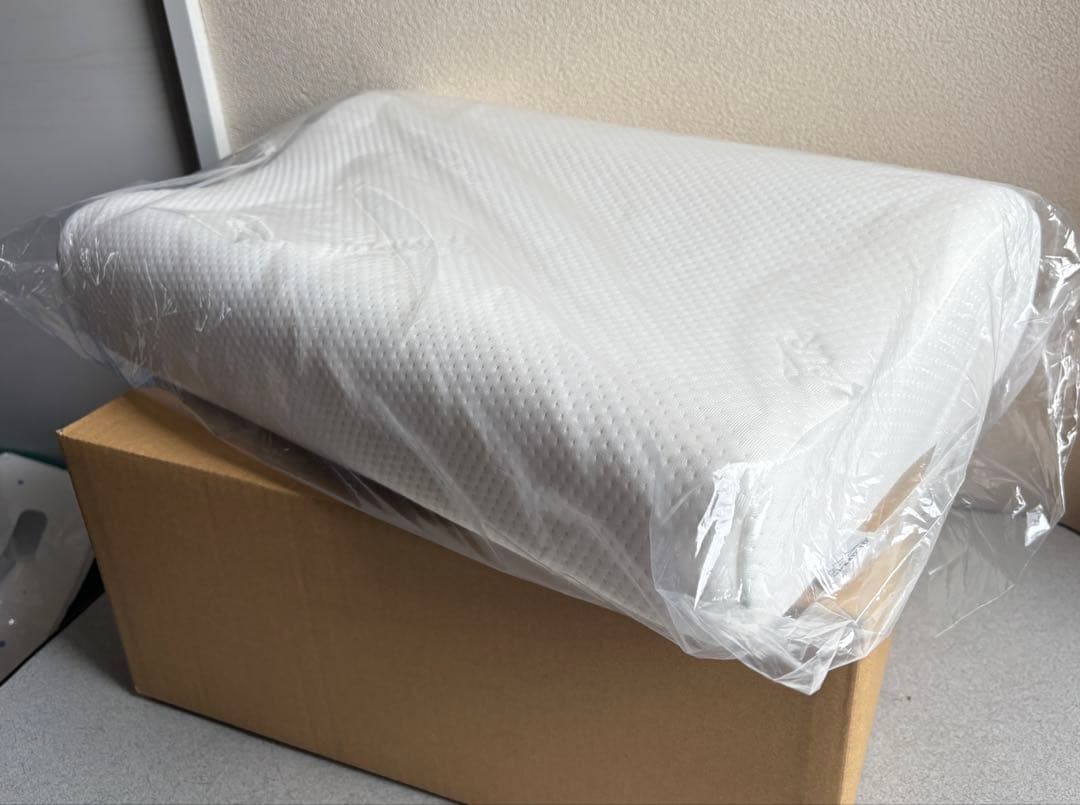 【未使用】テンピュール(Tempur) 枕 まくら　(Ｌサイズ)