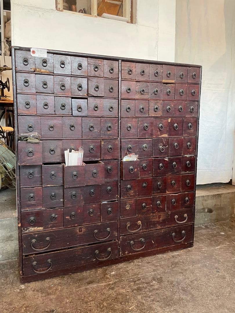 【アンティーク】90杯　薬箱　陳列棚　木製　引き出し　店舗什器　日本　ビンテージ