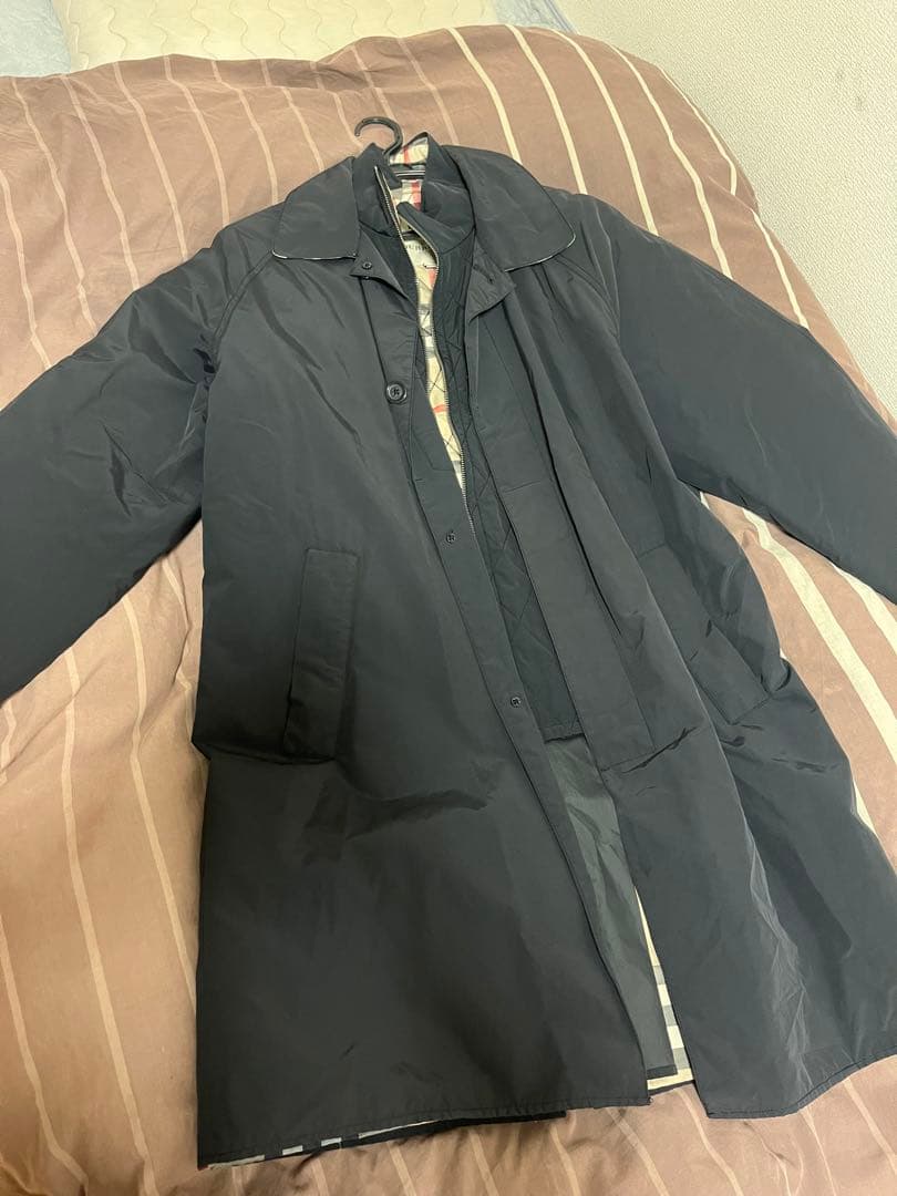 BURBERRY トレンチコート ブラック/ベージュ　Mサイズ