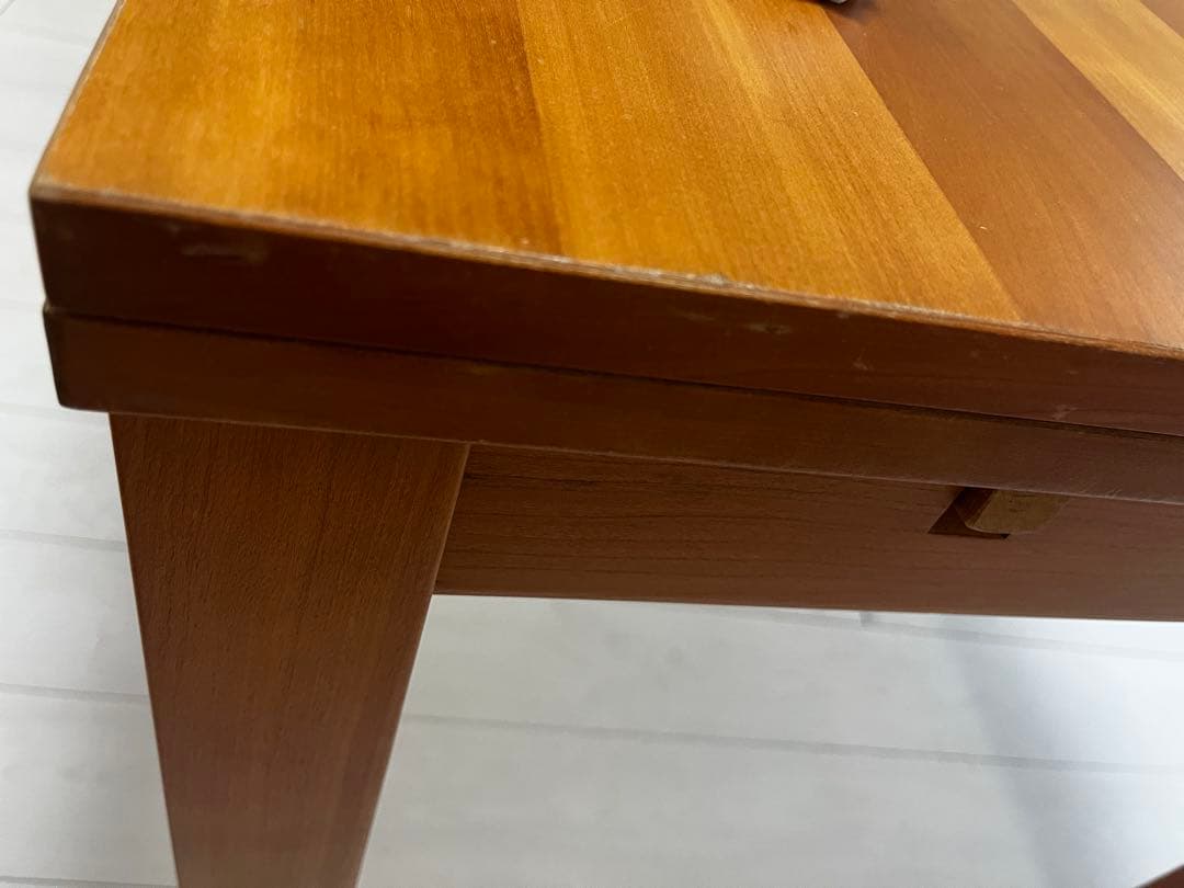 ウニコ 希少 デンマーク製 vivio 木製 伸縮可能 ダイニングテーブル