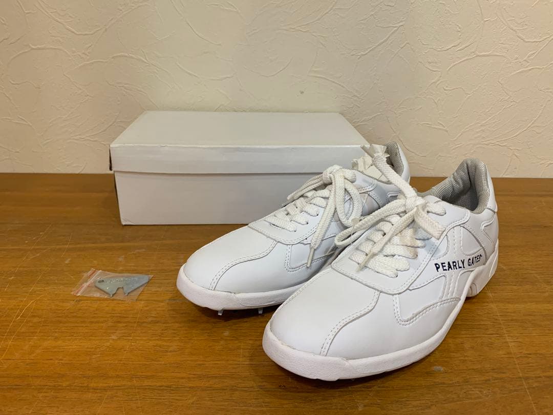 N0928-04★未使用 PEARLY GATES ゴルフシューズ ホワイト