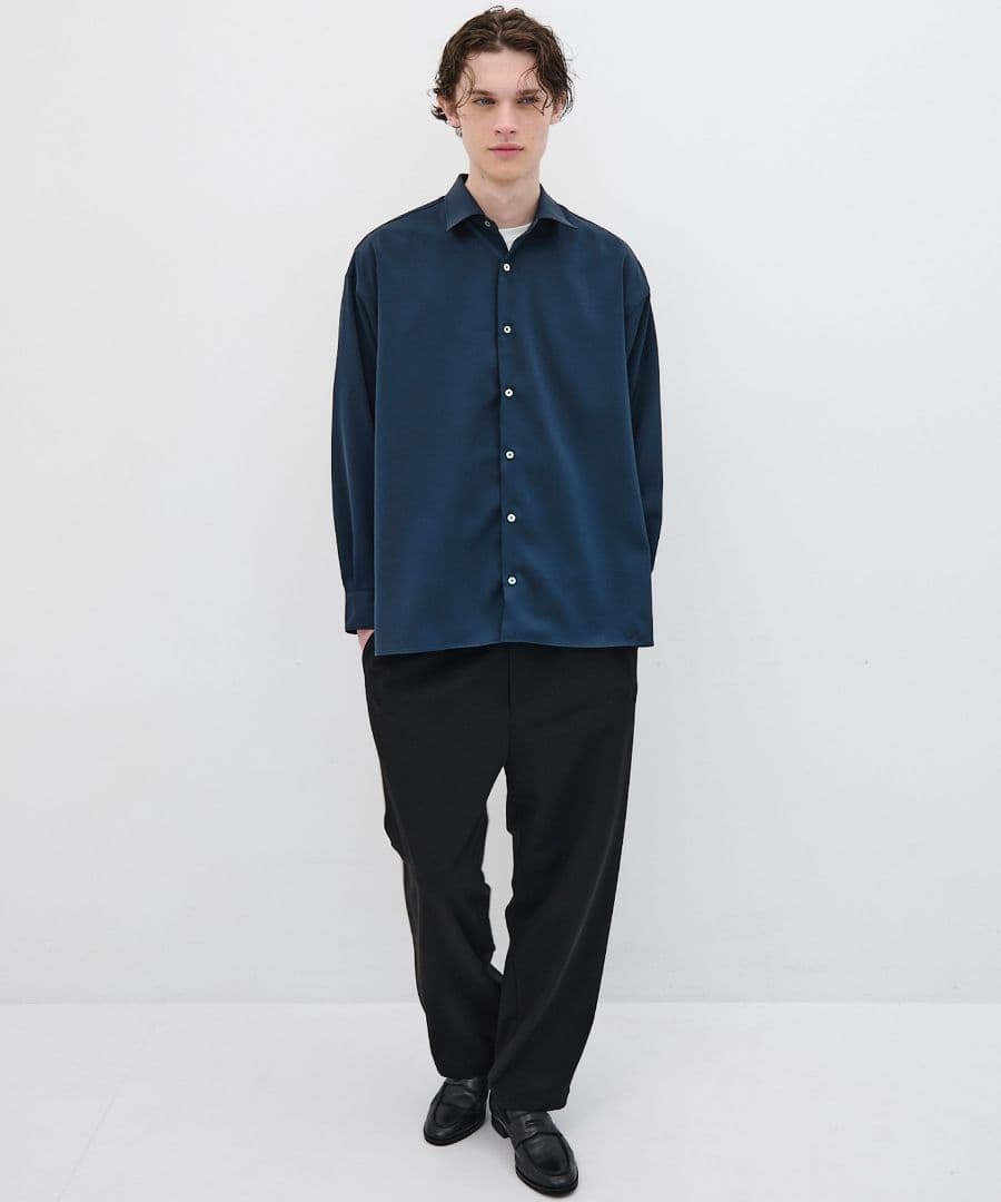 美品★ユナイテッドトウキョウ　COLD DRY ロングスリーブシャツ　1.5万