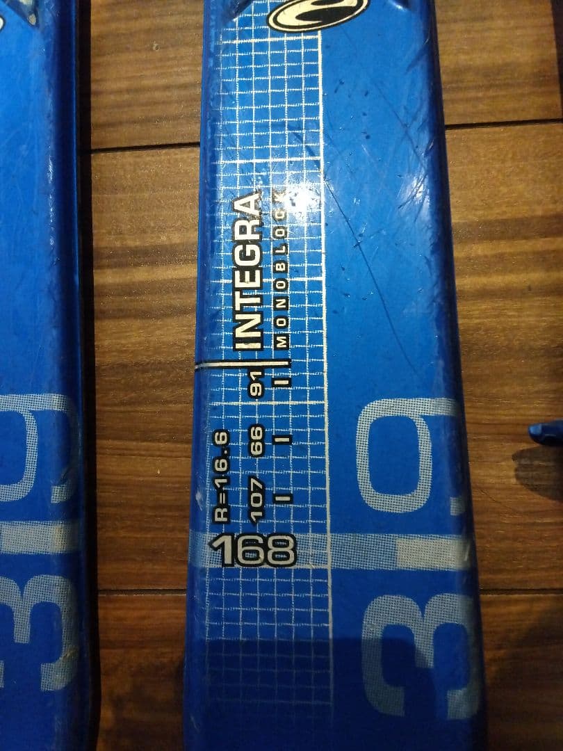 お買い得品❗️ELAN 男女兼用/スキーセット・メンテ・WAX済み✔