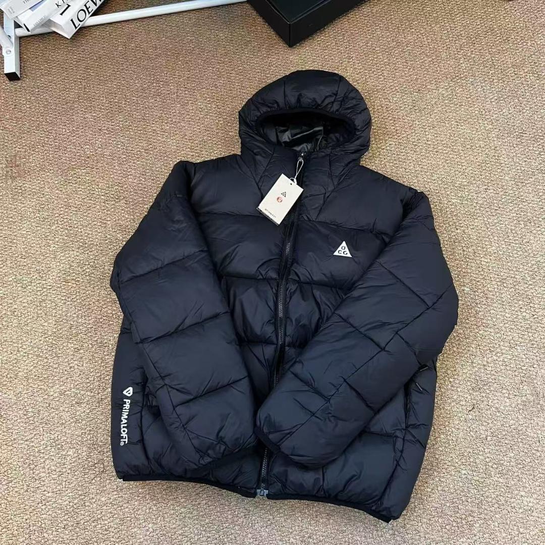 ACG ダウンジャケット ブラック