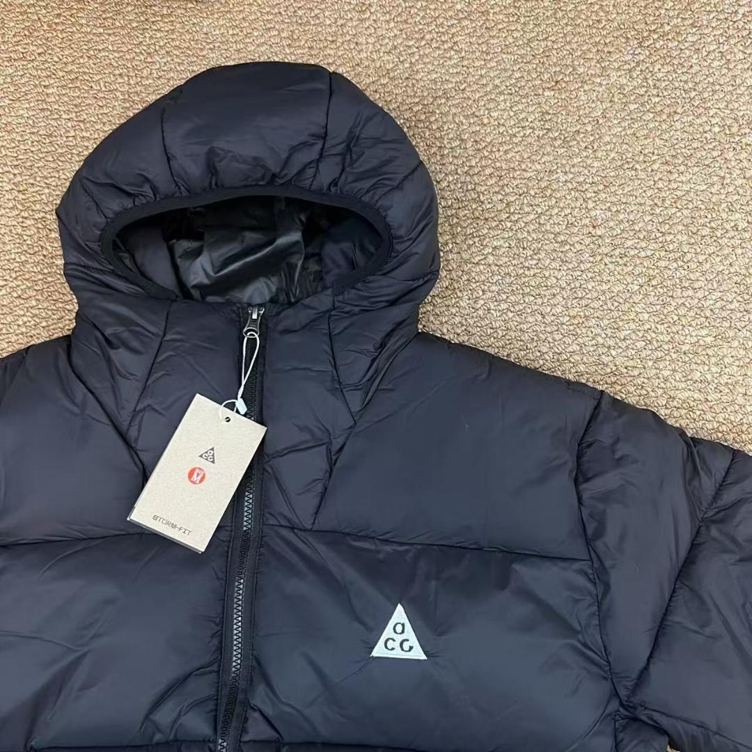 ACG ダウンジャケット ブラック